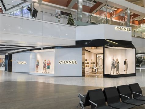 chanel boutique at heathrow airport